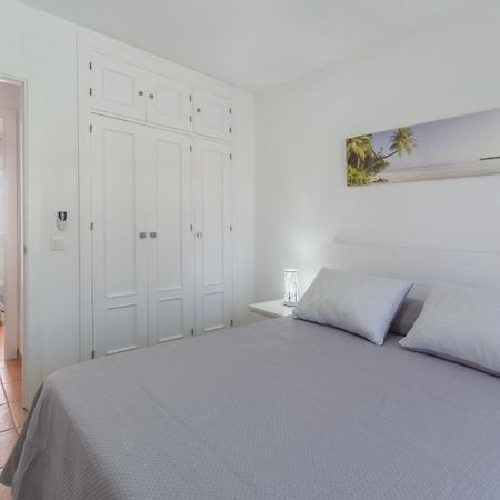 Apartament Urbanizacion Jardin Del Golf 1 Novo Sancti Petri Zewnętrze zdjęcie